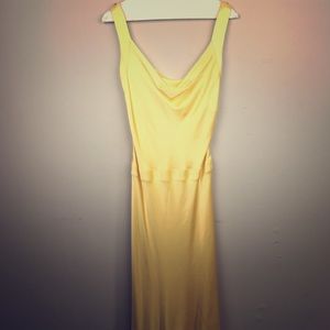 Gorgeous yellow gown!